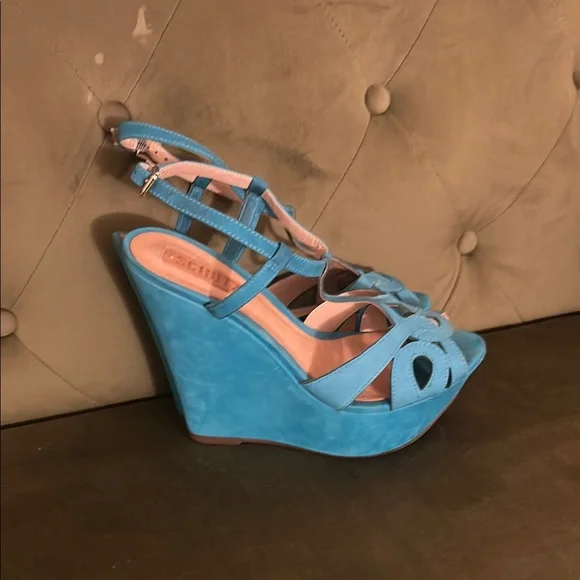 SCHUTZ Blue Heels Elegant Design sz 9 - Picture 3 of 5